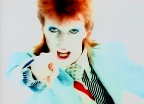 Unpacking Memorable Experiences from David Bowie's Archive